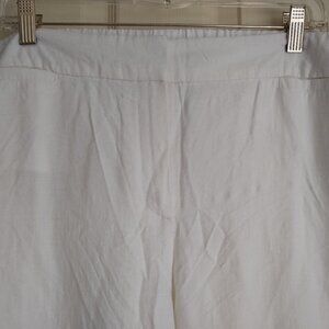 Travelers’ collection by chicos white pants